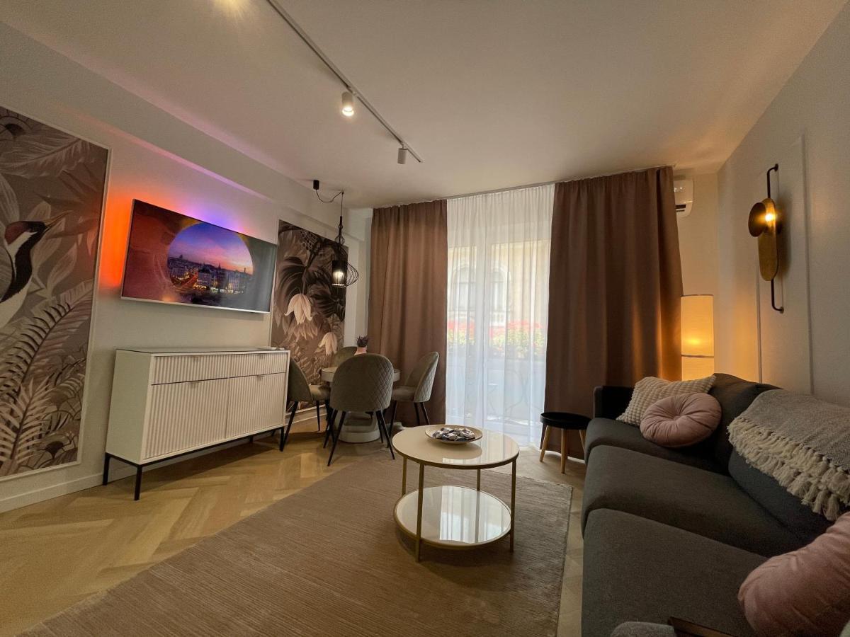 Jeny Boutique Apartment Тиргу-Муреш Екстер'єр фото