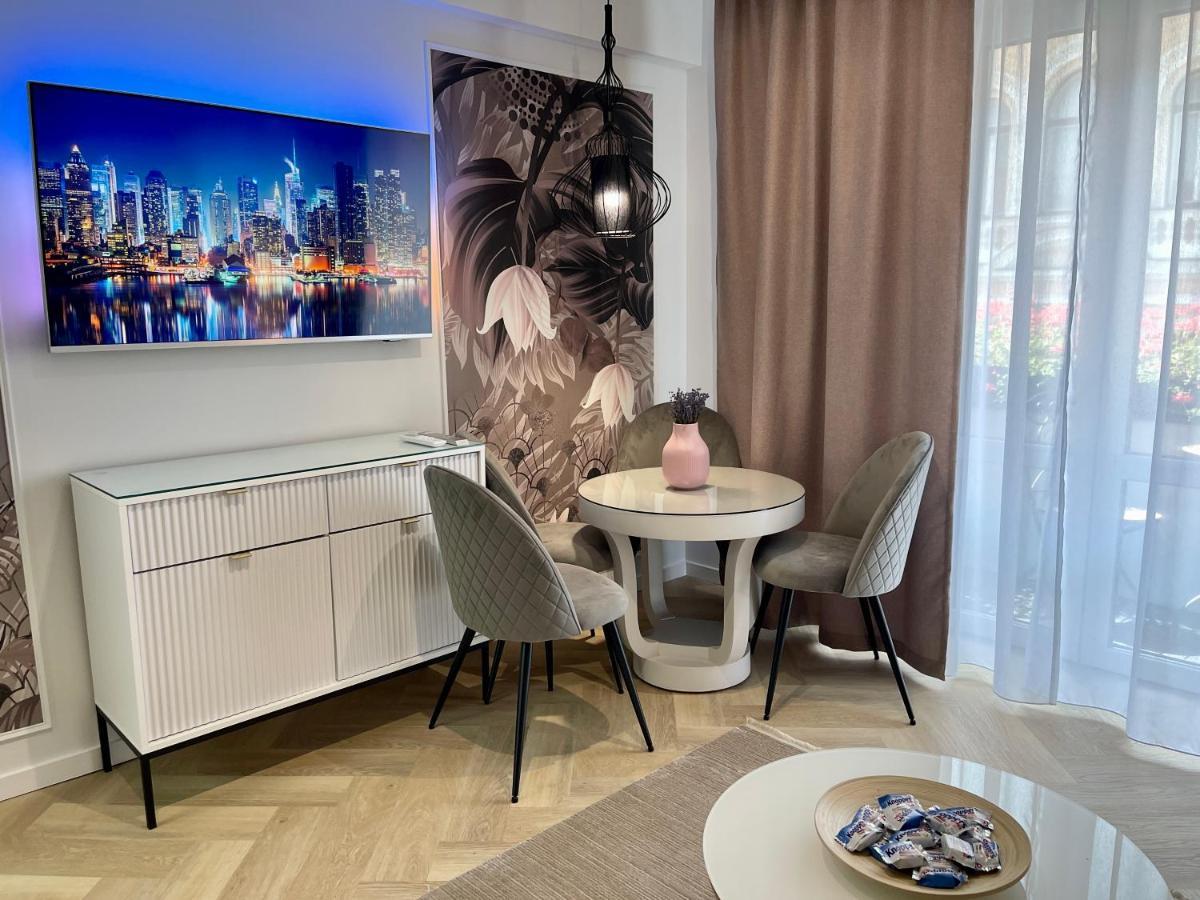 Jeny Boutique Apartment Тиргу-Муреш Екстер'єр фото
